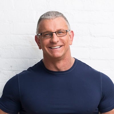 Read article: Robert Irvine